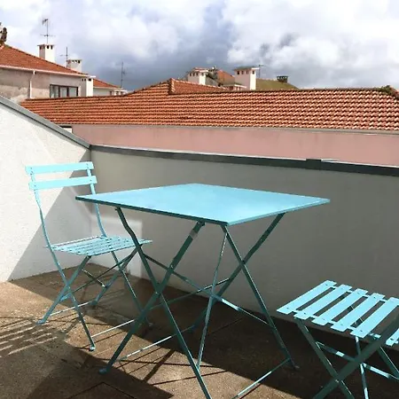 Apartman Invicta 3 *